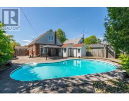 27 DELEVAN CRESCENT, Hamilton, Ontario
