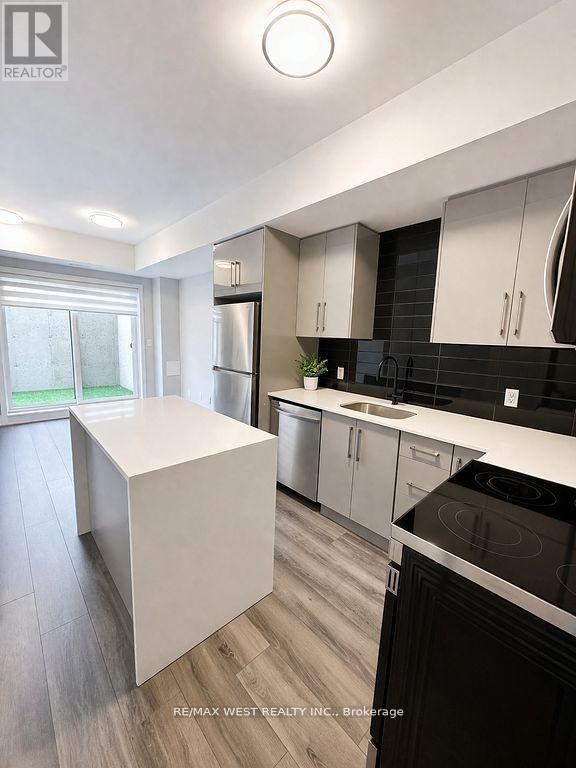 110 - 6065 MCLEOD ROAD, Niagara Falls, Ontario