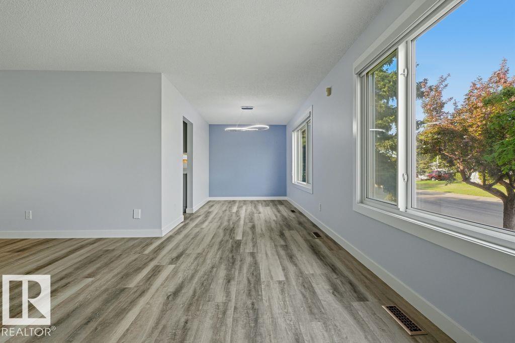 14208 51 St NW, Edmonton, Alberta T5A 0A9 - Photo 10 - E4490868