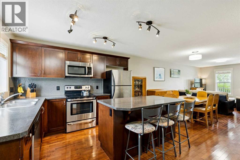 248 Cascades Pass, Chestermere, Alberta  T1X 0K8 - Photo 12 - A2314161