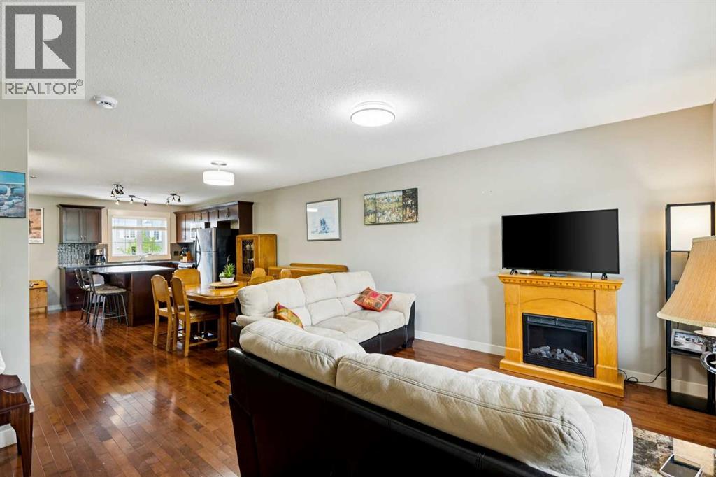 248 Cascades Pass, Chestermere, Alberta  T1X 0K8 - Photo 5 - A2314161