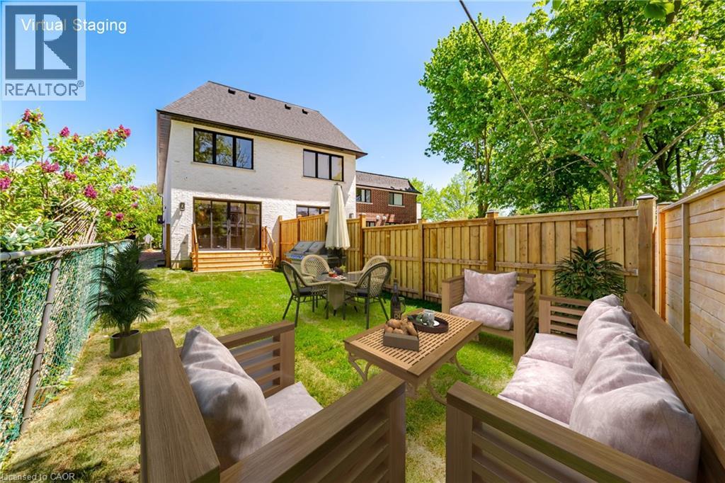 40b Maple Avenue N, Mississauga, Ontario  L5H 2S1 - Photo 49 - 40834992