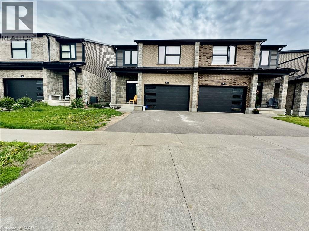 162 Otterbein Road, Kitchener, Ontario  N2B 0A8 - Photo 24 - 40834655