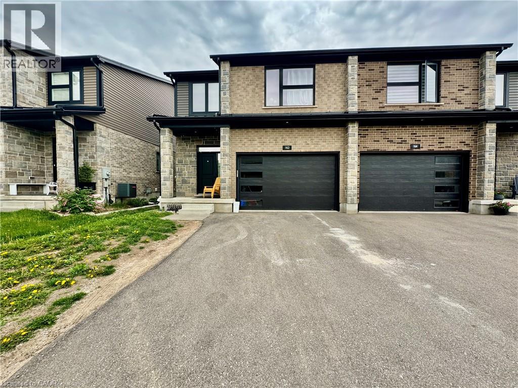 162 Otterbein Road, Kitchener, Ontario  N2B 0A8 - Photo 25 - 40834655