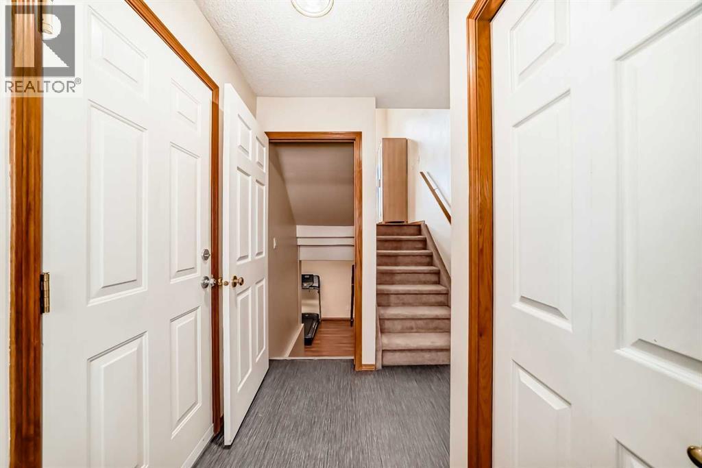 31 Harvest Oak Circle Ne, Calgary, Alberta  T3K 4S6 - Photo 35 - A2312205