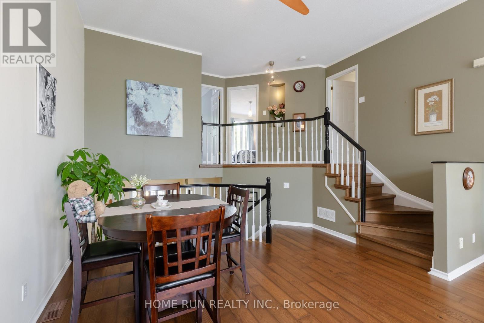 9 Macassa Circle, Ottawa, Ontario  K2T 1J7 - Photo 5 - X13217002
