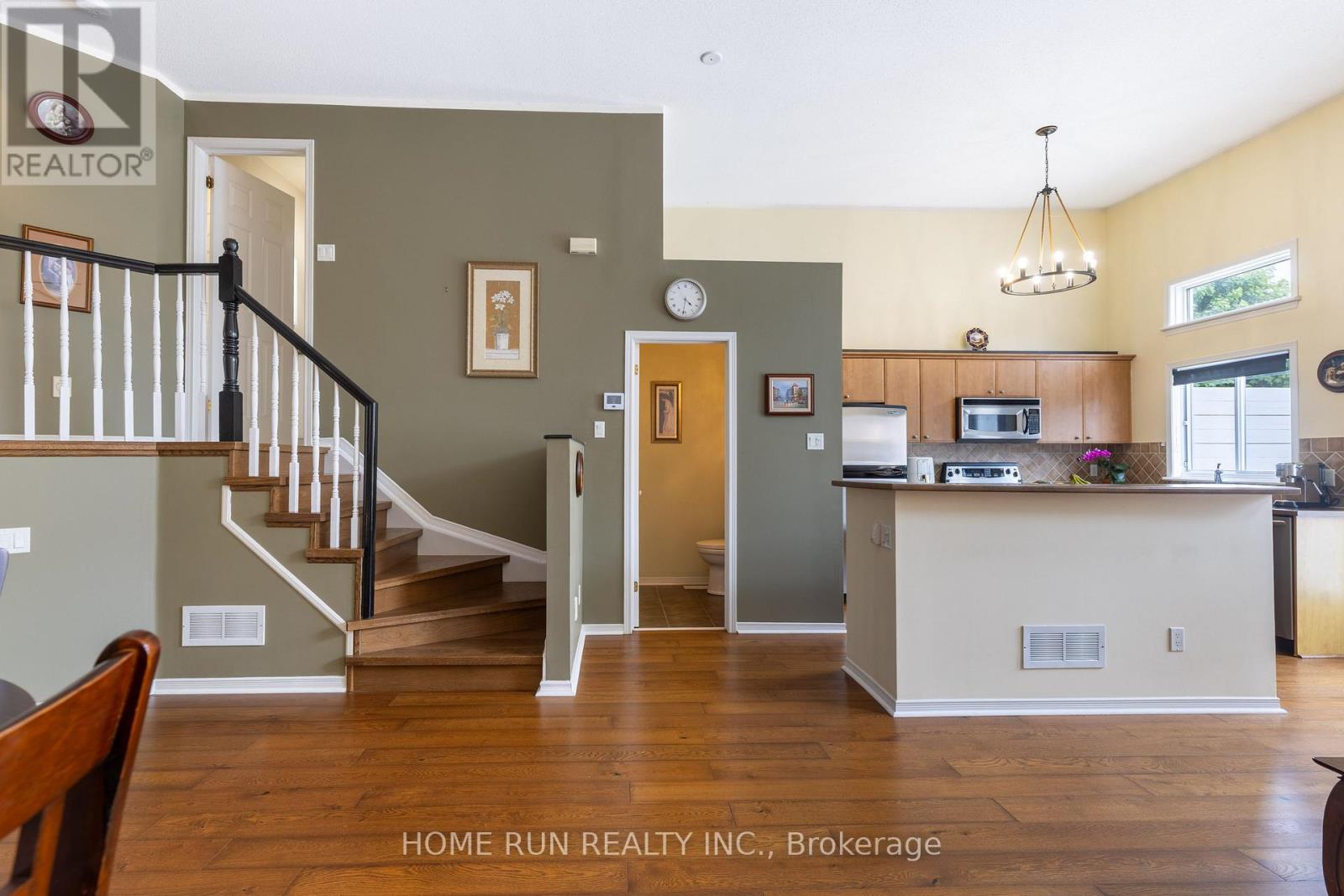 9 Macassa Circle, Ottawa, Ontario  K2T 1J7 - Photo 7 - X13217002