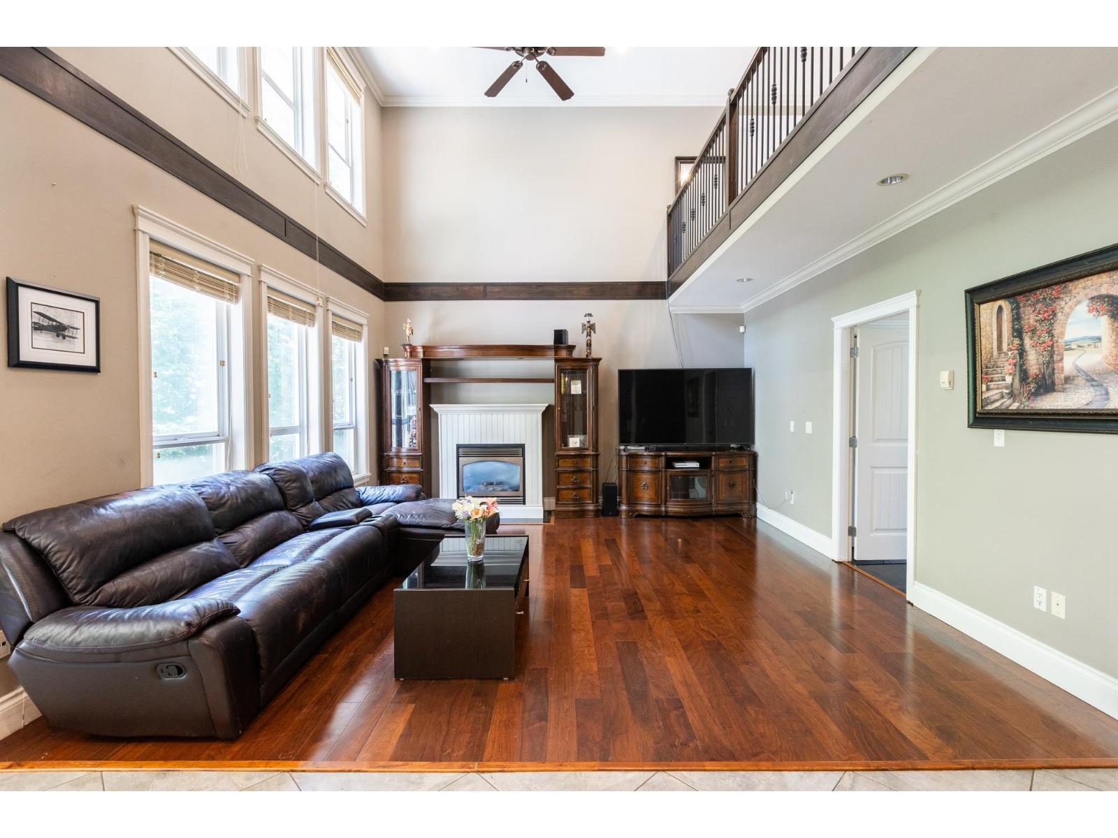 9766 160a Street, Surrey, British Columbia  V4N 5M1 - Photo 9 - R3129022