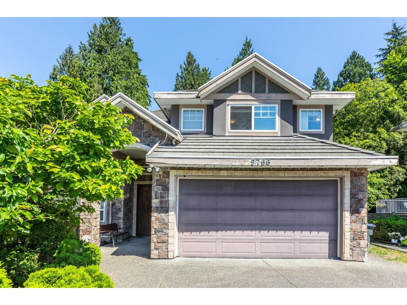 9766 160a Street, Surrey, British Columbia  V4N 5M1 - Photo 3 - R3129022