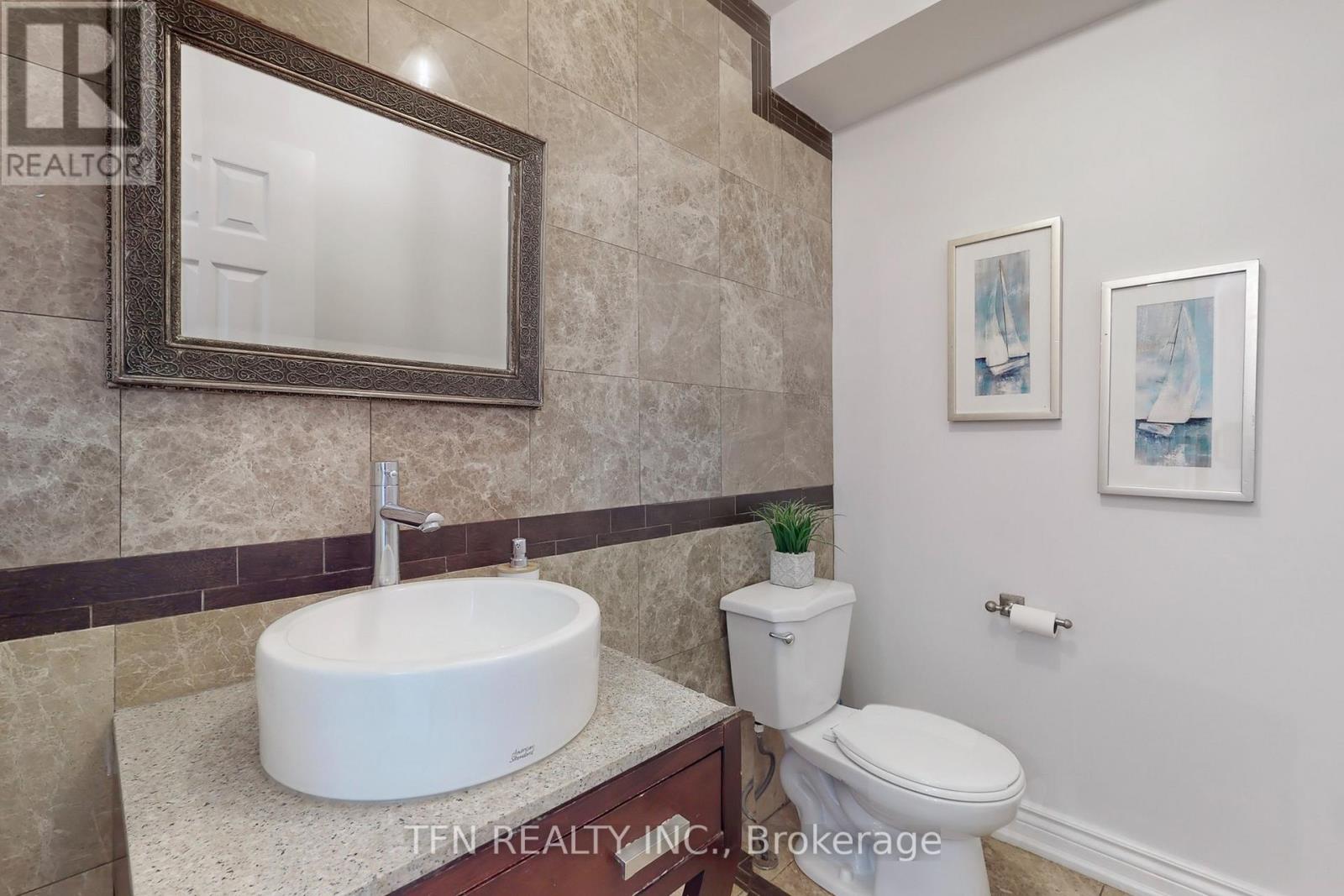 24 Lucerne Drive, Vaughan, Ontario  L4H 2Y2 - Photo 8 - N13057134