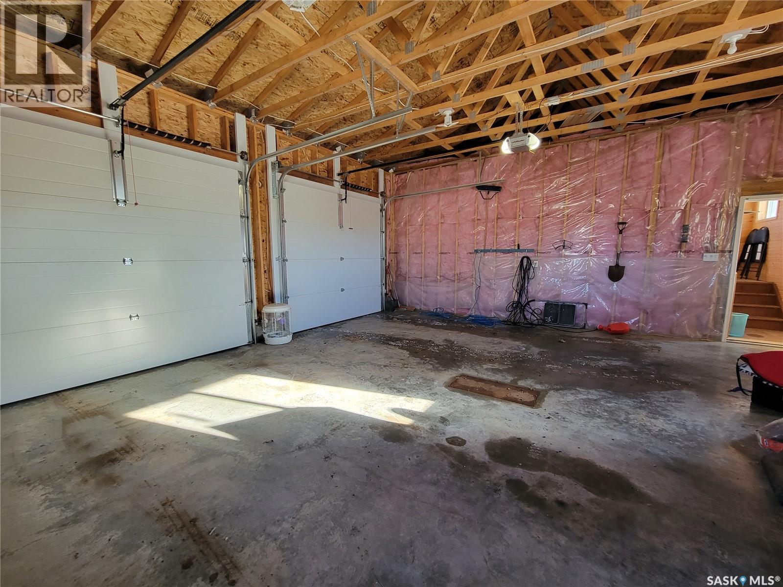 11 & 12 Mirror Place, Macklin, Saskatchewan  S0L 2C0 - Photo 22 - SK028056