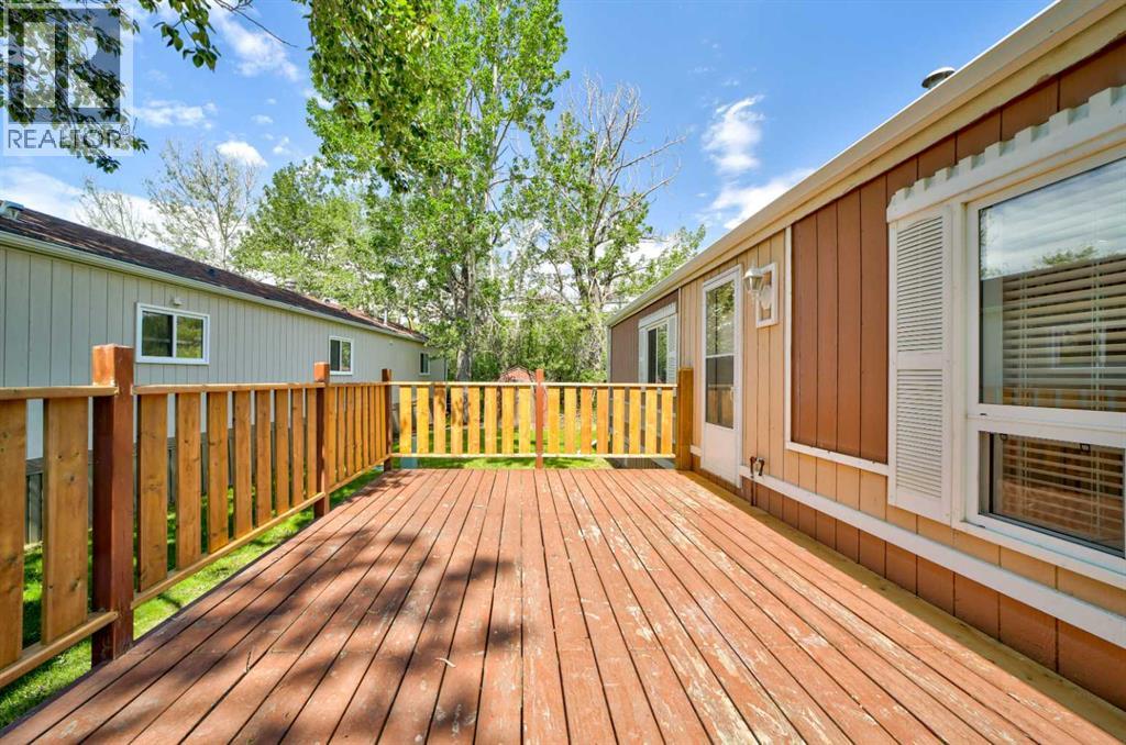 10, 1229 Waterton Avenue, Pincher Creek, Alberta  T0K 1W0 - Photo 30 - A2315542