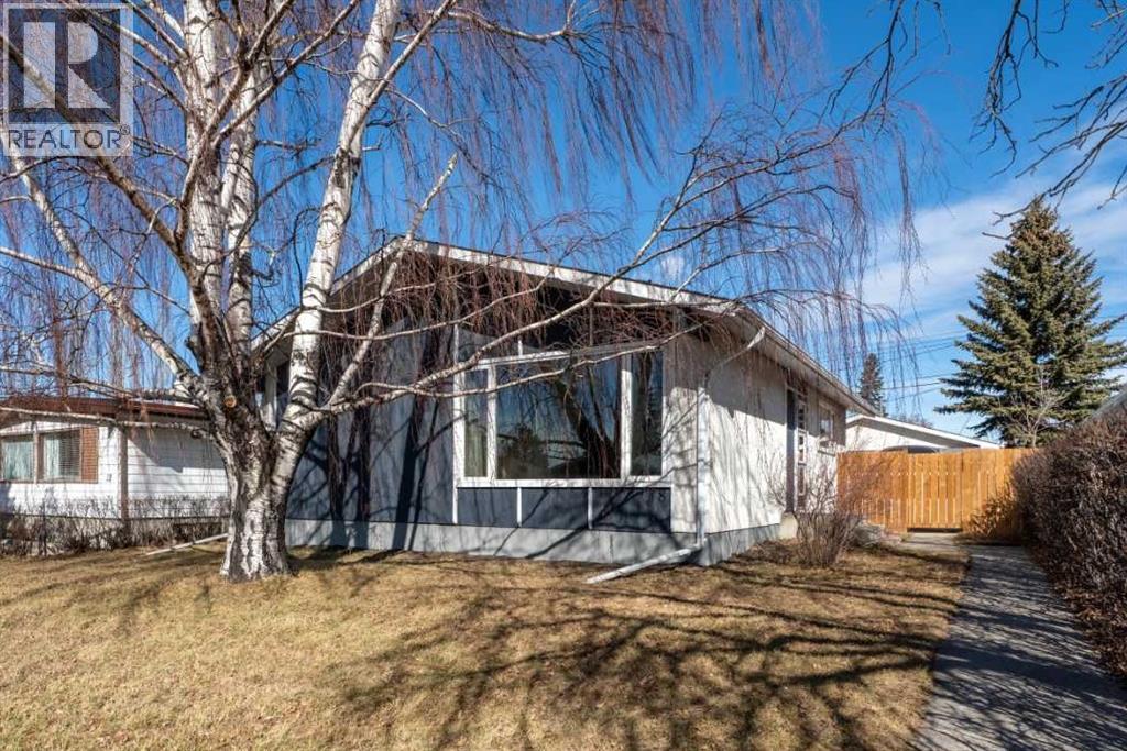 8 Van Horne Crescent Ne, Calgary, Alberta  T2E 6G9 - Photo 1 - A2295074