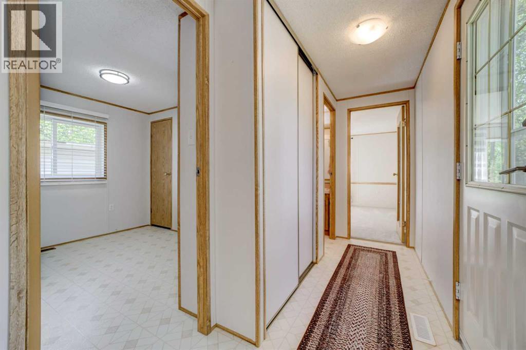 10, 1229 Waterton Avenue, Pincher Creek, Alberta  T0K 1W0 - Photo 4 - A2315542
