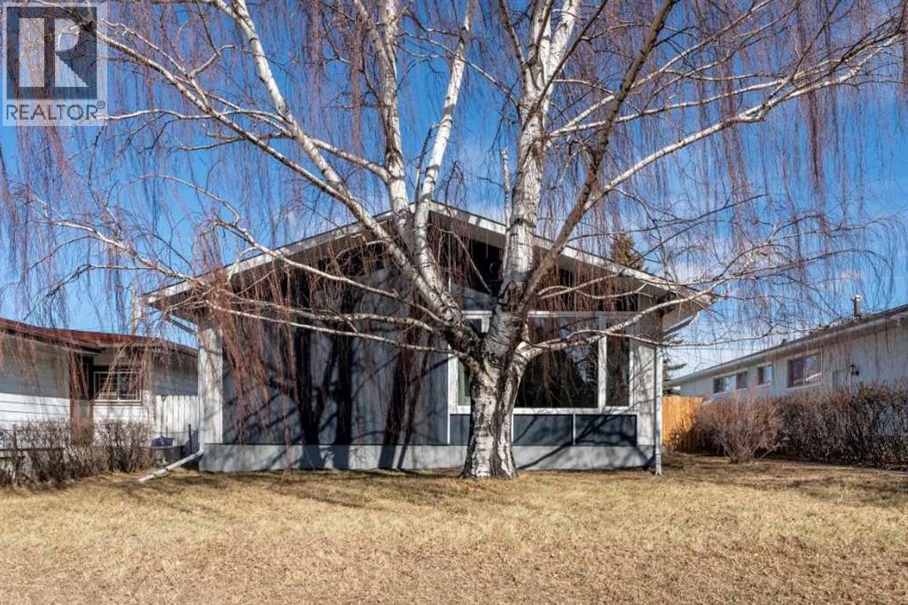 8 Van Horne Crescent Ne, Calgary, Alberta  T2E 6G9 - Photo 2 - A2295074