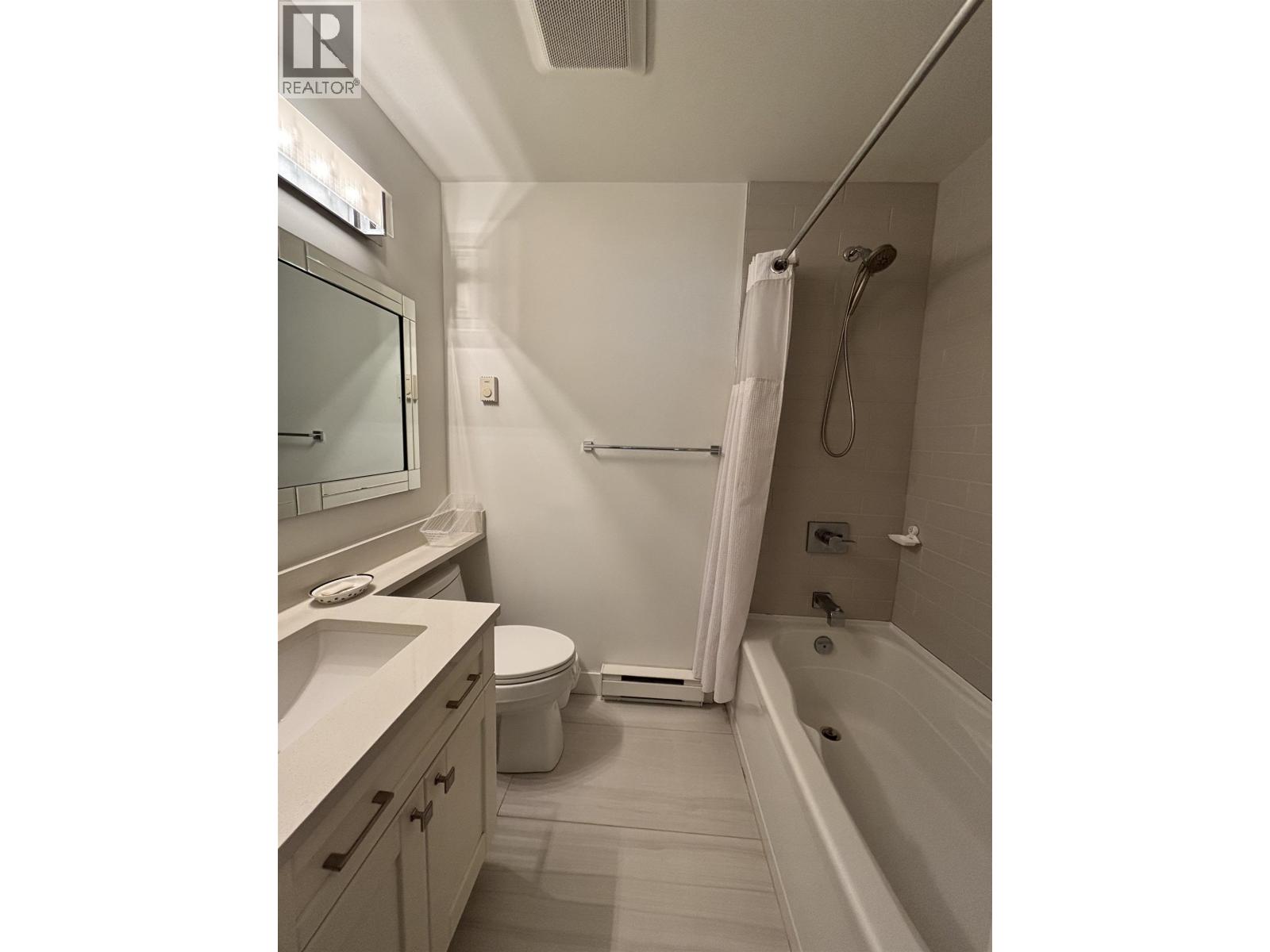 Xx2 928 Richards Street, Vancouver, British Columbia  V6B 6P6 - Photo 15 - R3128715