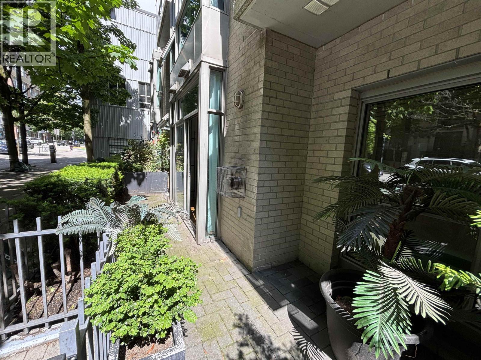 Xx2 928 Richards Street, Vancouver, British Columbia  V6B 6P6 - Photo 17 - R3128715