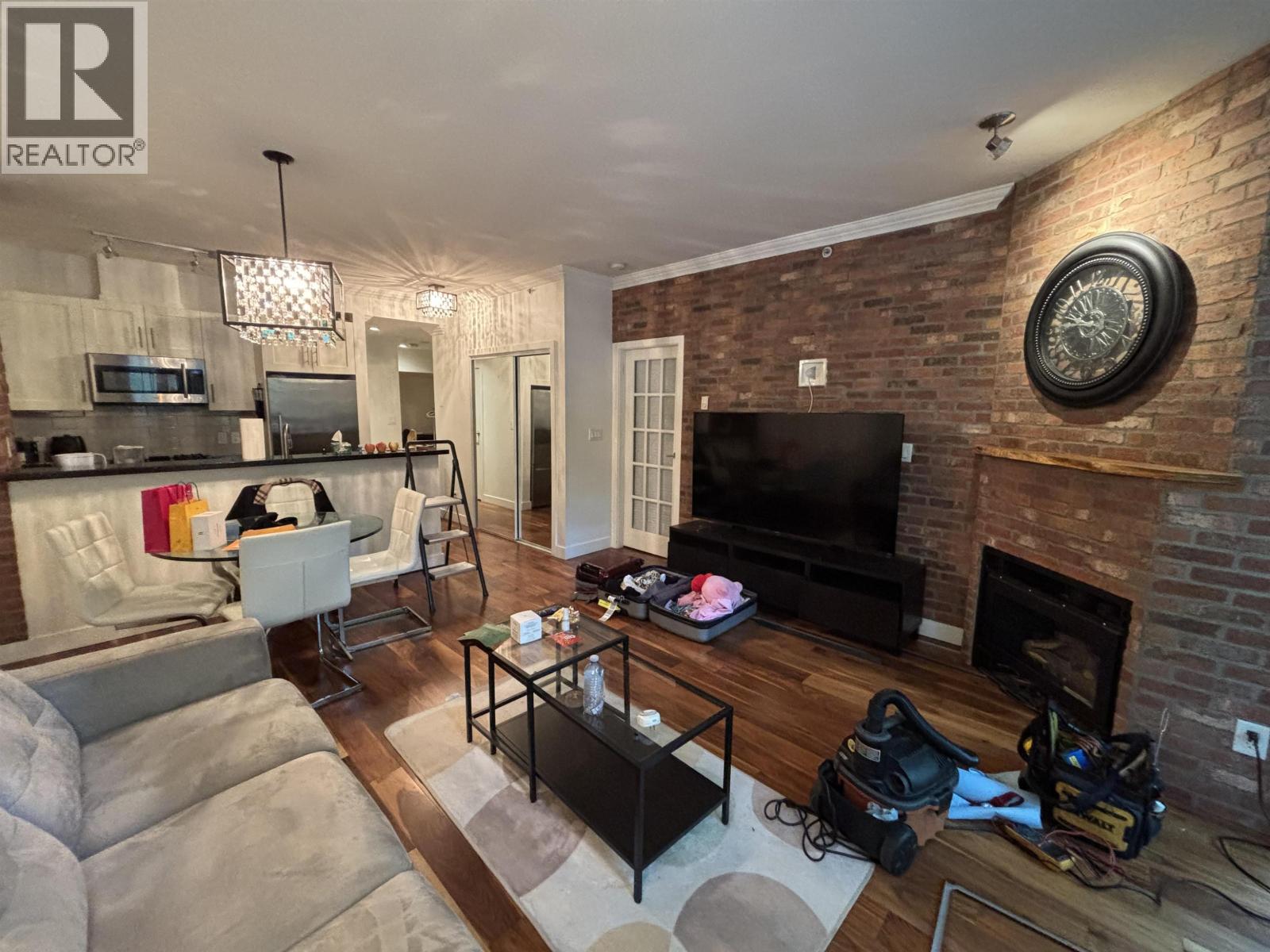 Xx2 928 Richards Street, Vancouver, British Columbia  V6B 6P6 - Photo 4 - R3128715