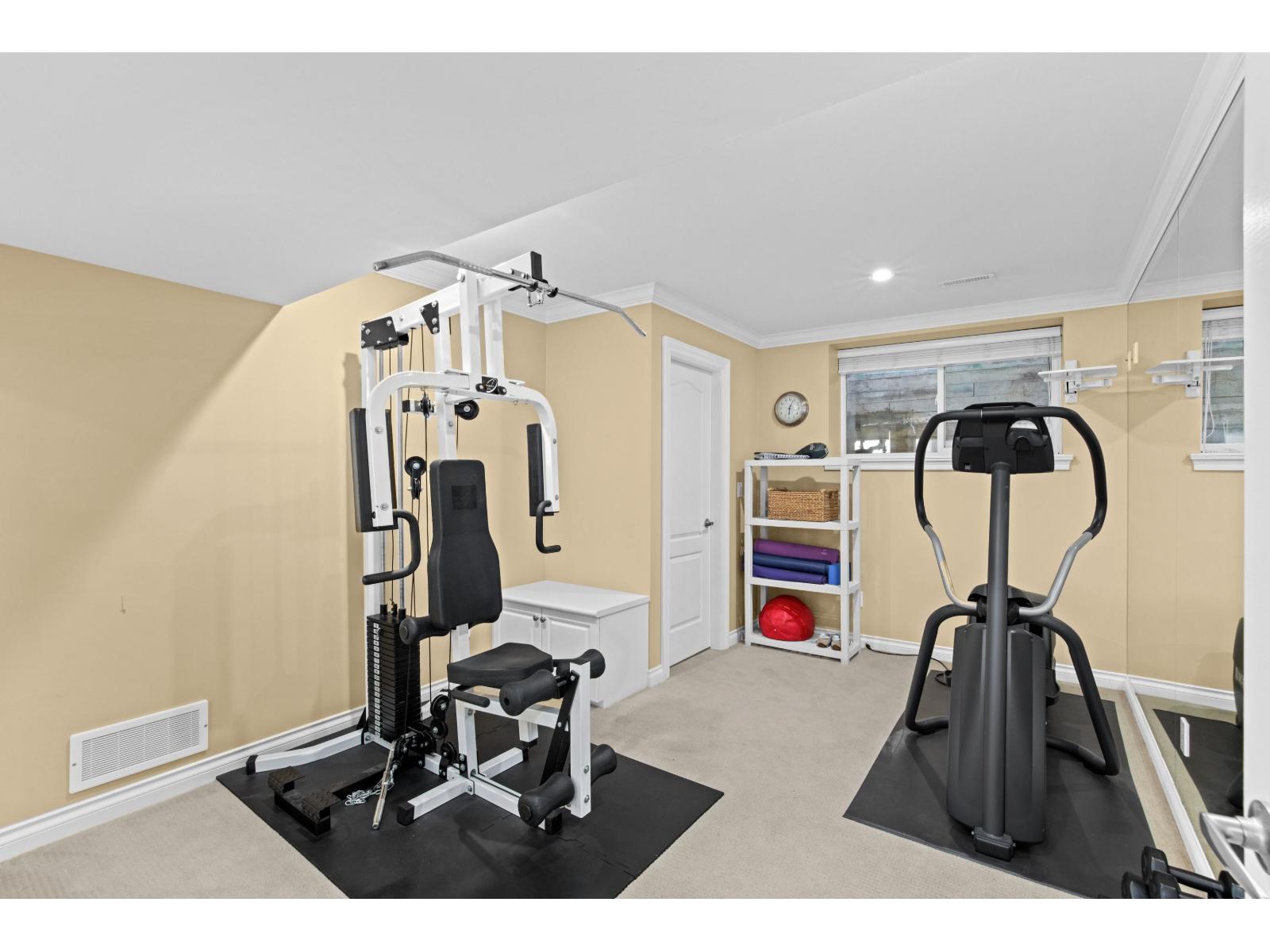 3733 Devonshire Drive, Surrey, British Columbia  V3Z 0H8 - Photo 35 - R3129921