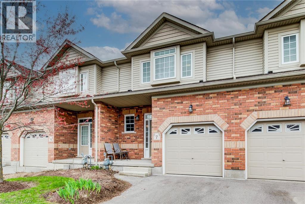 330 Dearborn Boulevard Unit# 7, Waterloo, Ontario  N2J 4Y9 - Photo 3 - 40824124