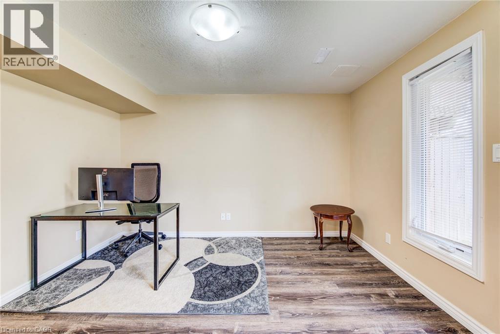 330 Dearborn Boulevard Unit# 7, Waterloo, Ontario  N2J 4Y9 - Photo 42 - 40824124