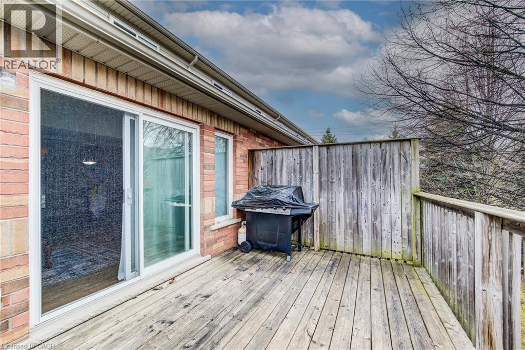 330 Dearborn Boulevard Unit# 7, Waterloo, Ontario  N2J 4Y9 - Photo 25 - 40824124