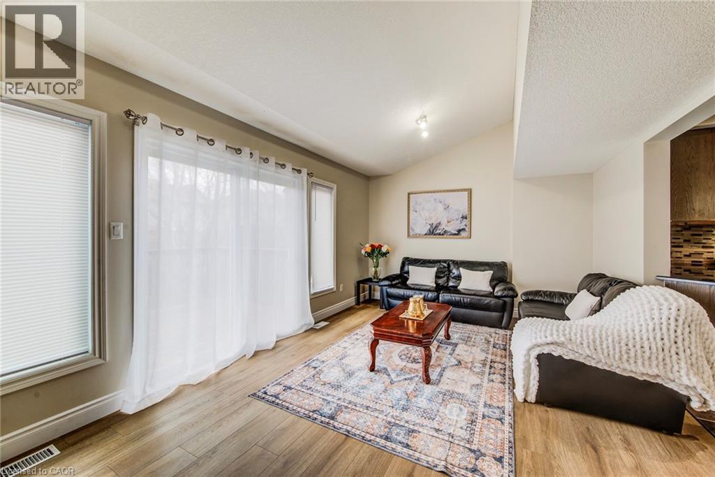 330 Dearborn Boulevard Unit# 7, Waterloo, Ontario  N2J 4Y9 - Photo 20 - 40824124