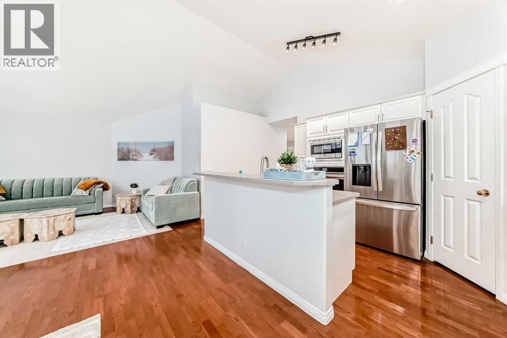 3263 Signal Hill Drive Sw, Calgary, Alberta  T3H 3T7 - Photo 7 - A2307606