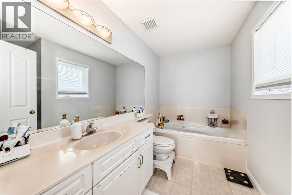 3263 Signal Hill Drive Sw, Calgary, Alberta  T3H 3T7 - Photo 21 - A2307606