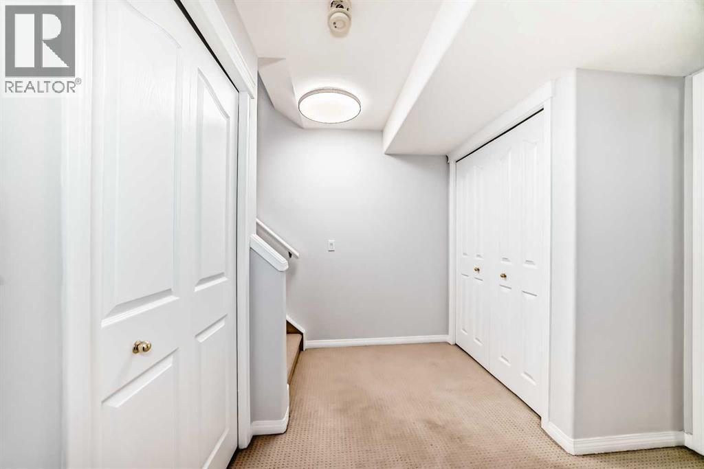 3263 Signal Hill Drive Sw, Calgary, Alberta  T3H 3T7 - Photo 37 - A2307606