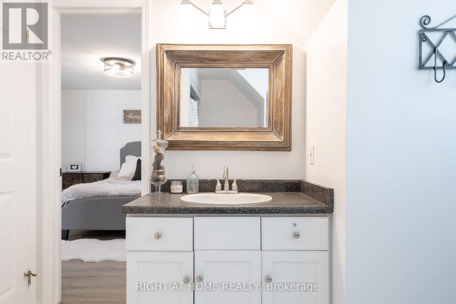 46 Waxwing Crescent, Guelph, Ontario  N1C 1E3 - Photo 17 - X13217000