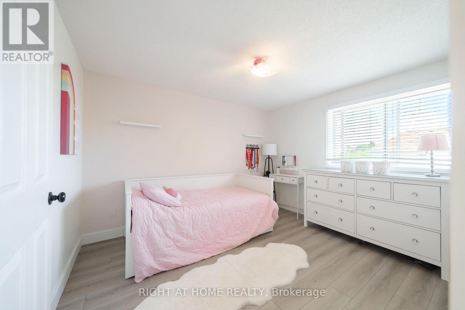 46 Waxwing Crescent, Guelph, Ontario  N1C 1E3 - Photo 18 - X13217000