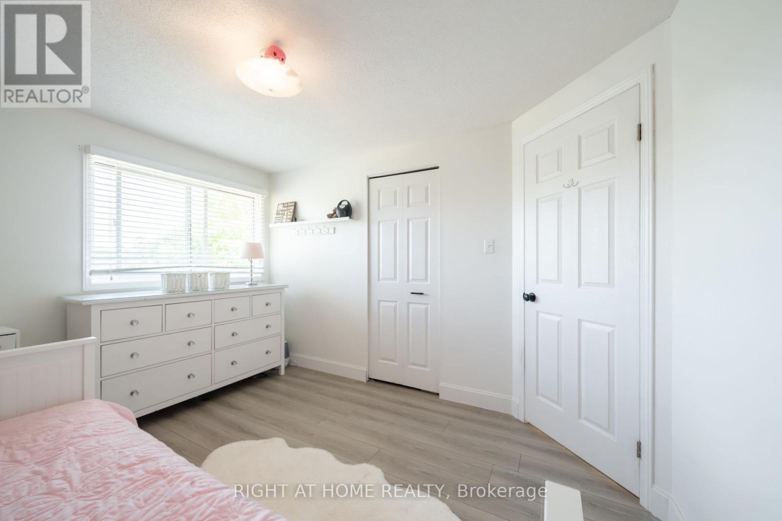 46 Waxwing Crescent, Guelph, Ontario  N1C 1E3 - Photo 19 - X13217000