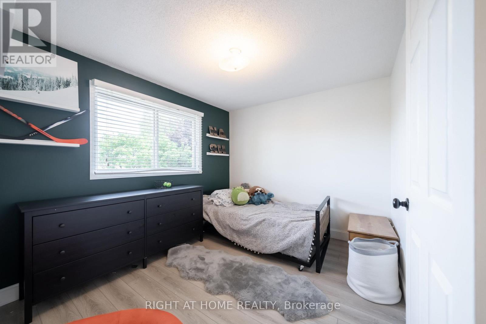 46 Waxwing Crescent, Guelph, Ontario  N1C 1E3 - Photo 21 - X13217000