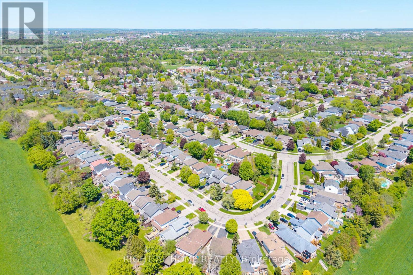46 Waxwing Crescent, Guelph, Ontario  N1C 1E3 - Photo 31 - X13217000