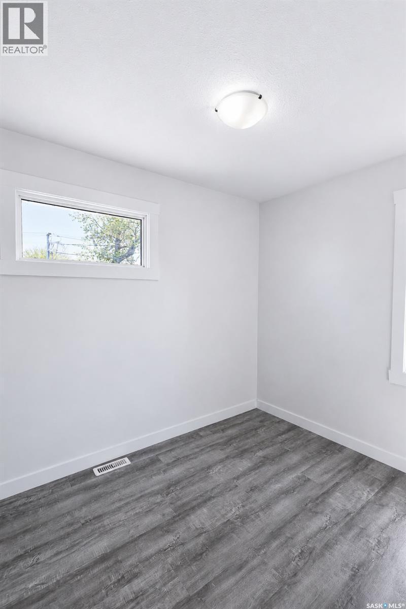 529 20th Street E, Prince Albert, Saskatchewan  S6V 1L4 - Photo 21 - SK037612
