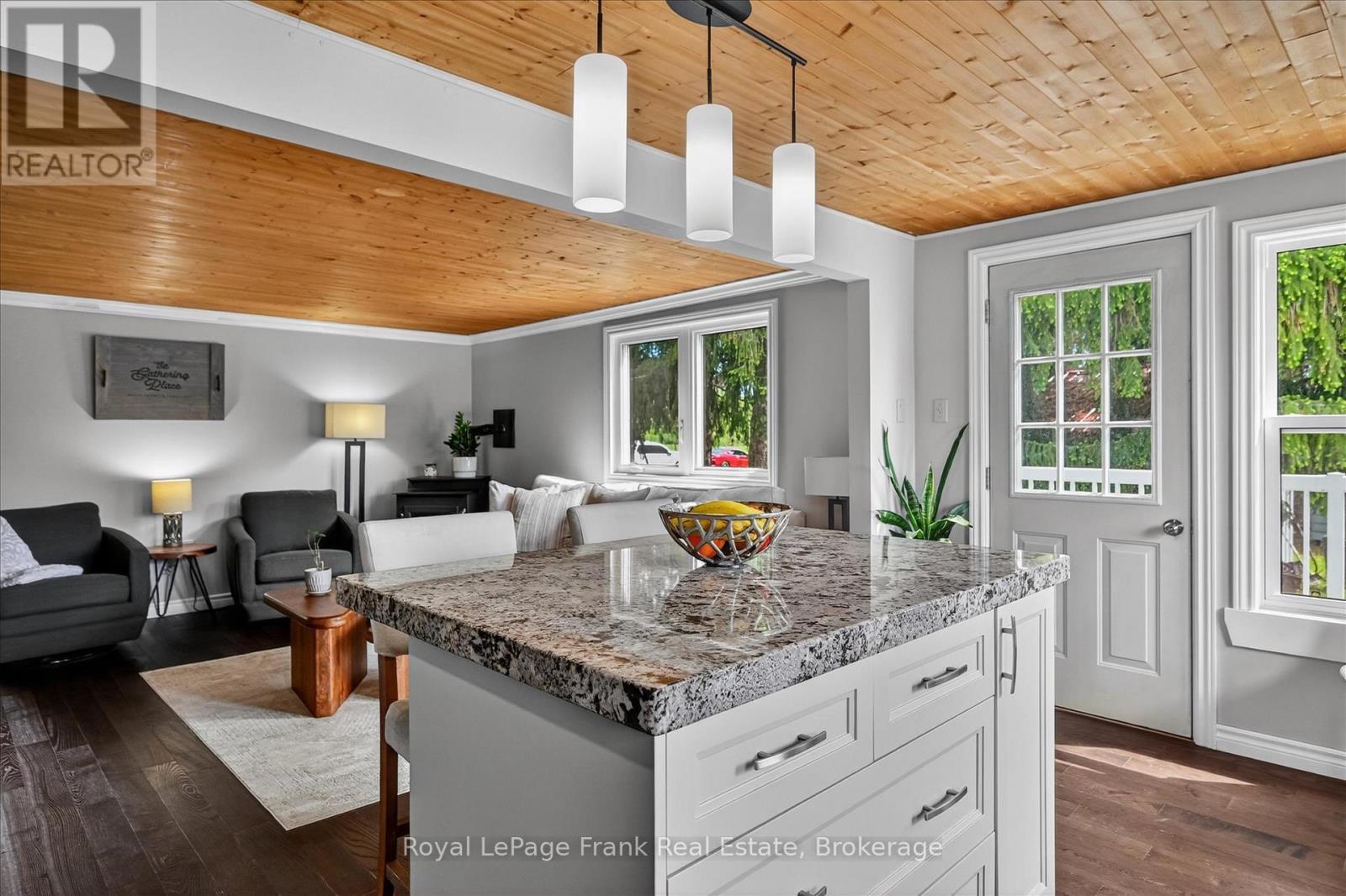 34 Rideau Drive, Kawartha Lakes, Ontario  K0M 1N0 - Photo 12 - X13213800