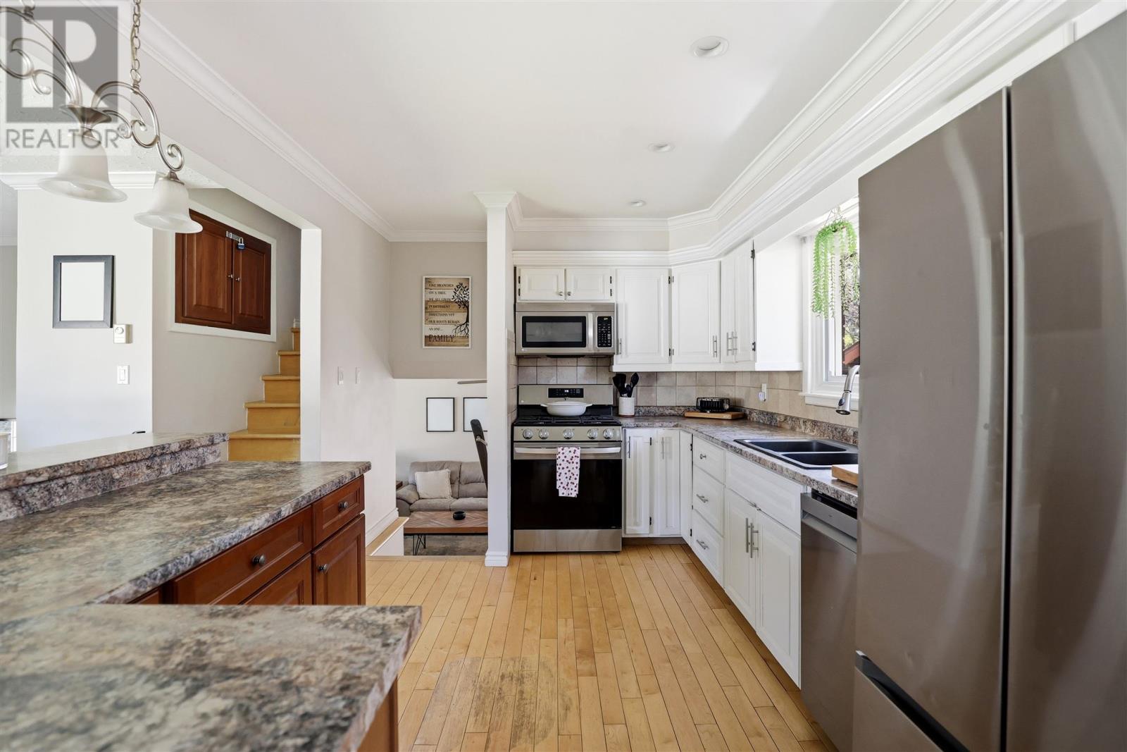 27 Valhalla Pl, Sault Ste. Marie, Ontario  P6A 5Y9 - Photo 15 - SM261153