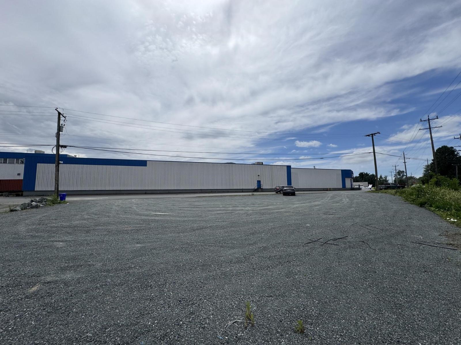 44435 South Sumas Road, Sardis West Vedder, Chilliwack, British Columbia  V2R 4B7 - Photo 3 - C8079167
