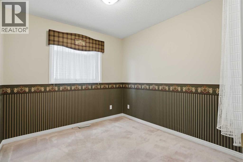 12 Citadel Park Nw, Calgary, Alberta  T3G 3X8 - Photo 17 - A2313325