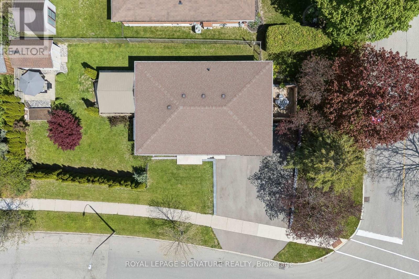618 Fern Road, Waterloo, Ontario  N2V 1G6 - Photo 3 - X13214560