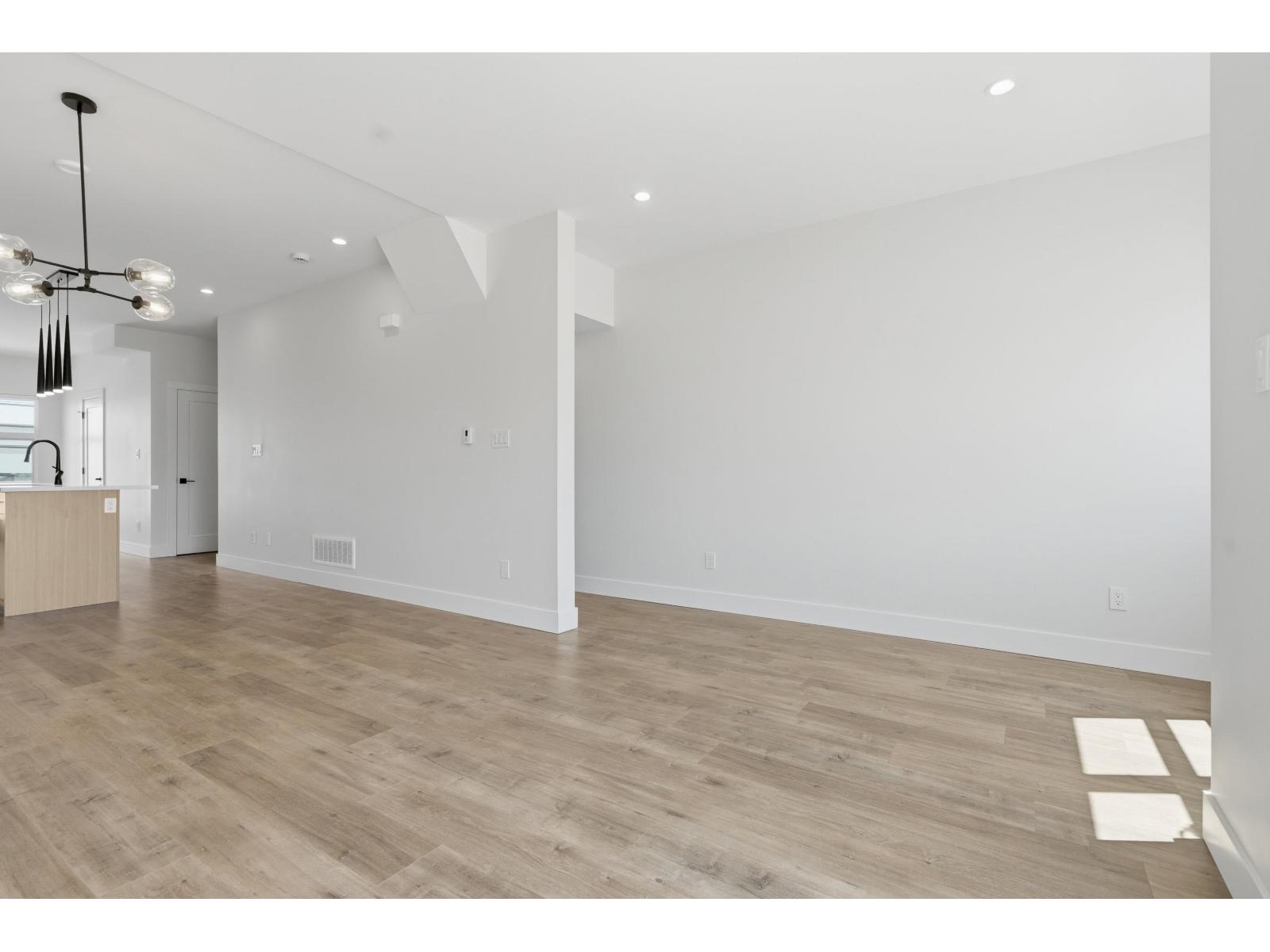21 177 175a Street, Surrey, British Columbia  V3Z 1L1 - Photo 13 - R3129877