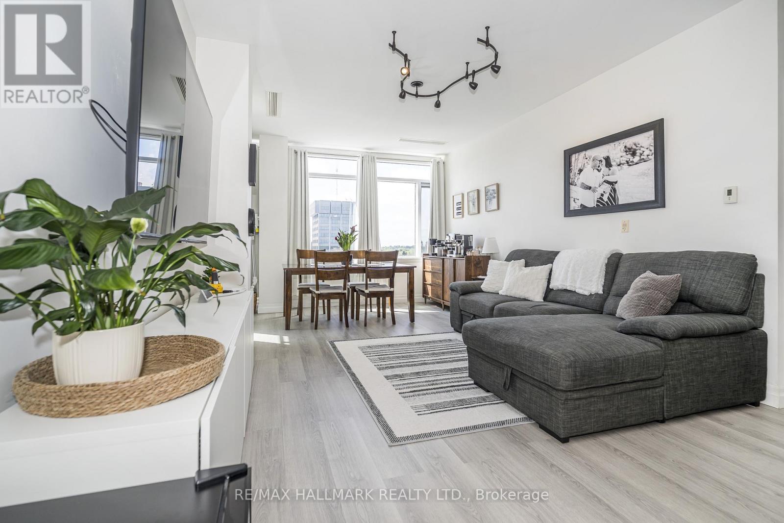 514 - 44 Bond Street W, Oshawa, Ontario  L1G 6R2 - Photo 8 - E13217032