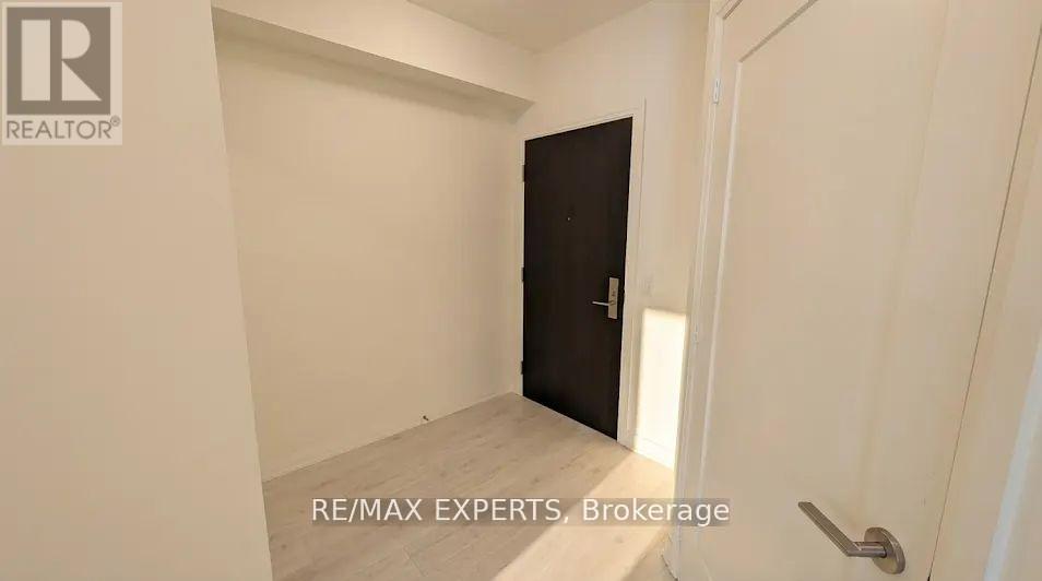221 - 9000 Jane Street, Vaughan, Ontario  L4K 0M6 - Photo 4 - N13217038
