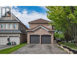 483 MENCZEL CRESCENT, Newmarket, Ontario