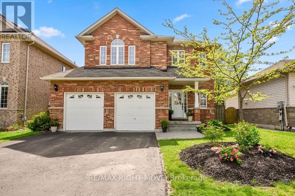 122 ATLANTIS DRIVE, orillia, Ontario
