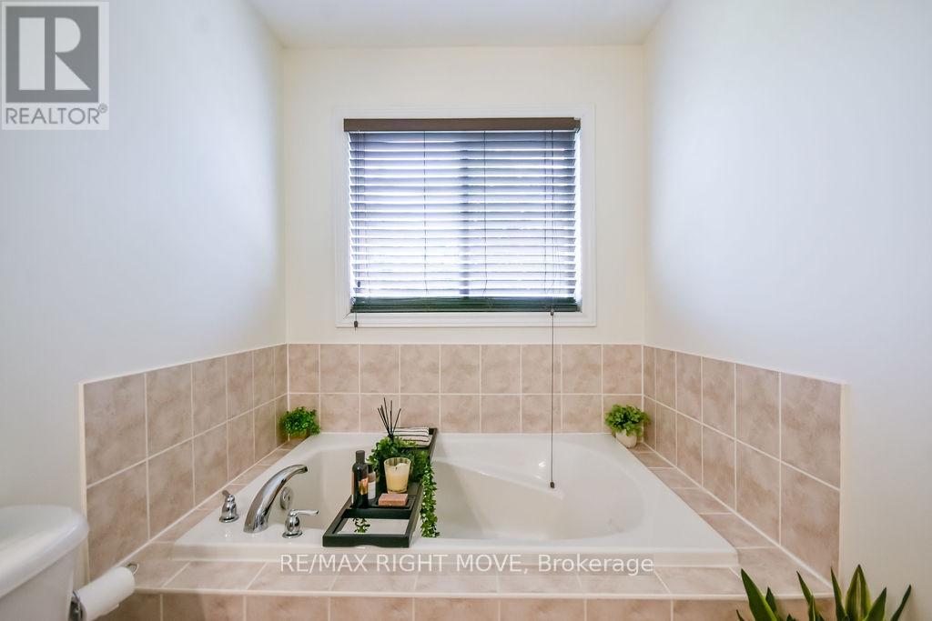 122 Atlantis Drive, Orillia, Ontario  L3V 0A8 - Photo 25 - S13217098