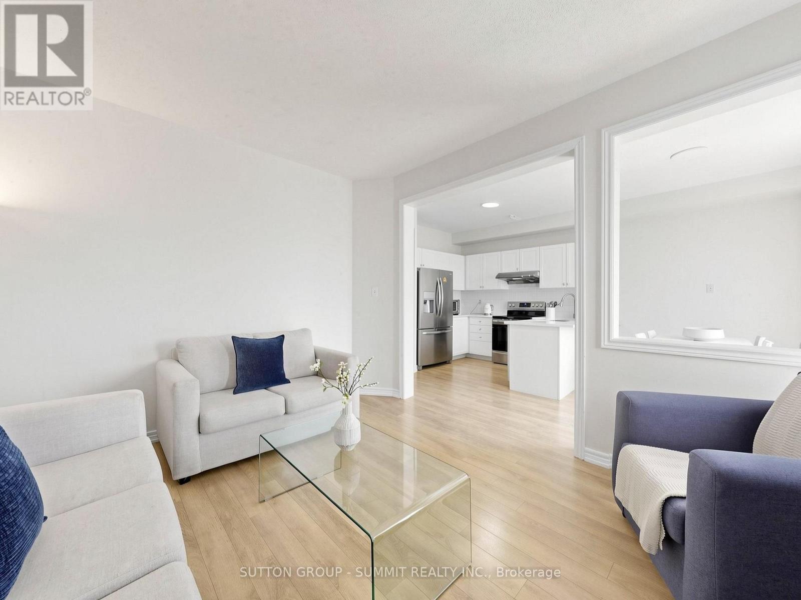 4880 Yorkshire Avenue, Mississauga, Ontario  L4Z 4H6 - Photo 10 - W13217024