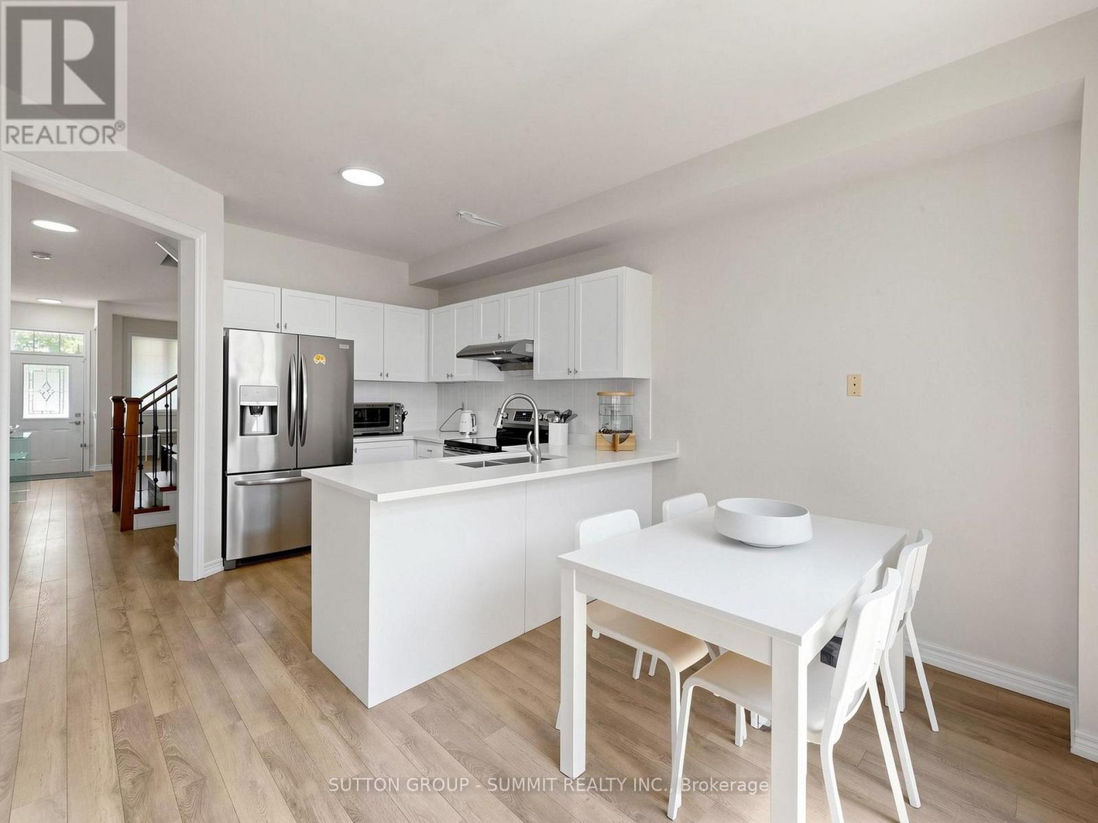 4880 Yorkshire Avenue, Mississauga, Ontario  L4Z 4H6 - Photo 18 - W13217024