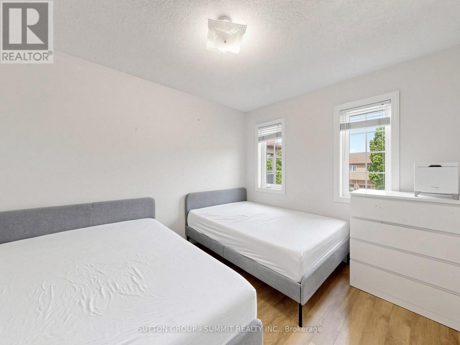 4880 Yorkshire Avenue, Mississauga, Ontario  L4Z 4H6 - Photo 26 - W13217024